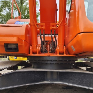 Maquinaria usada de alta calidad para movimiento de tierra de Excavadora hidráulica sobre orugas Doosan - Product Image 5