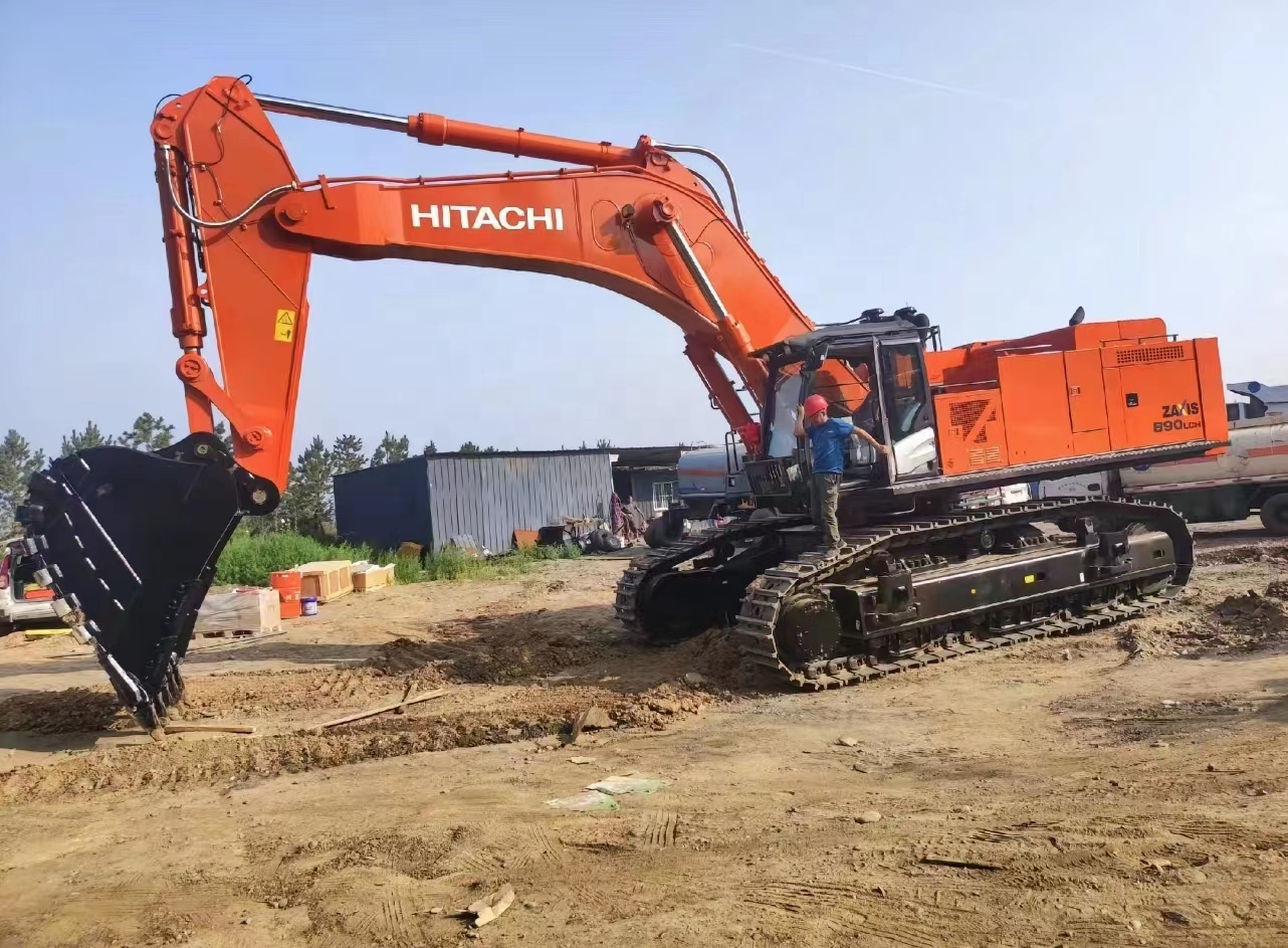 ダイ Hitachi ZX890LCH-7 excavator specs & dimensions (2020 - 2025