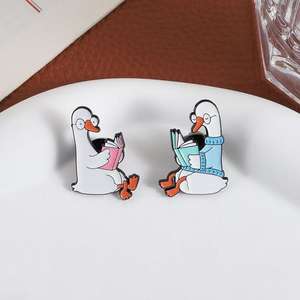 Lunettes de lecture créatives en forme de canard de dessin animé, en alliage de zinc, placage nickel noir, style mignon pour les amoureux des livres, design pull, pour les passionnés de lecture - Product Image 4