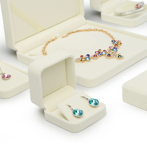 FANXI Wholesale Jewelry Package Box Luxury Beije Velvet Jewelry Box <b>Gift</b> Portable <b>Earring</b> Jewelry Ring Packaging <b>Boxes</b> - Product Image 5