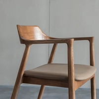 Chaise de salle à manger Hiroshima de style scandinave élégant VL Decoout, en bois de frêne massif nordique et cuir PU, pour restaurant