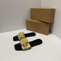 Vente en gros directe d'usine, tongs d'été pour femmes, tongs plates pour femmes, tongs de créateurs pour femmes