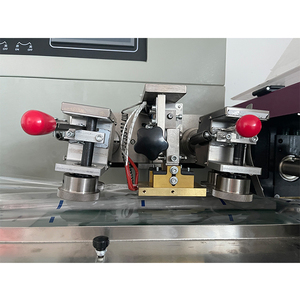 Trung Quốc Nhà Cung Cấp Tốt Hoàn Toàn Tự Động Gối Cuộn Sô Cô La Thanh Dòng Chảy Gói Gối Máy Đóng Gói - Product Image 6