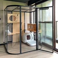Villa pour chat panoramique moderne de luxe en verre, avec structure en bois massif et fer, griffoir d'intérieur pré-assemblé, étanche et écologique