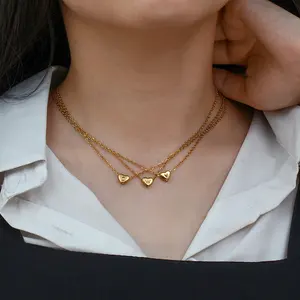 Collana Minimalista RINHOO con Iniziale a Cuore, Gioiello in Acciaio Inossidabile Placcato Oro 18k, Ciondolo a Forma di Cuore con Lettera, Regalo - Product Image 6