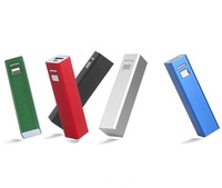 Bas quantité minimale de commande Pas Cher En Gros Portable en alliage d'aluminium sans soudure Cuboïde lot Portable Power Bank 5V 1A Chargeur Usb