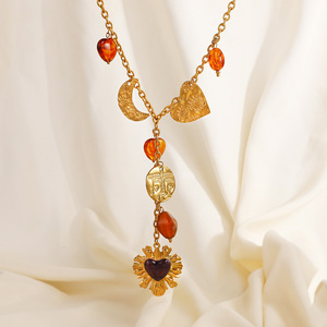 Collar Chapado en Oro Estilo Europeo Americano con Dijes de Corazón y Luna, Colgante de Ámbar, Cadena de Clavícula en Forma de Y Retro, Regalo - Product Image 2