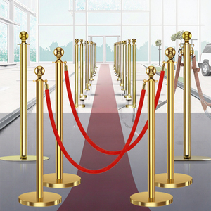 Precio de fábrica, postes de cuerda de terciopelo de Color personalizados, bolardo de cola de pasarela, Control de multitudes de tráfico, barrera de goma de acero inoxidable - Product Image 1