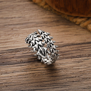 Хит продаж, Винтажное кольцо с черепом в форме многоножки - Product Image 3