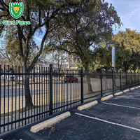 Clôture tubulaire en acier galvanisé de haute qualité avec revêtement en PVC, style australien, service de modélisation 3D pour usage extérieur