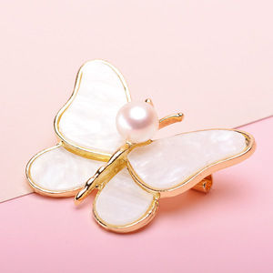 Broche de Perlas de Agua Dulce con Diseño de Concha, Mariposa y Flor, Nuevo Producto en Oferta, Venta al por Mayor del Fabricante para Regalos - Product Image 4