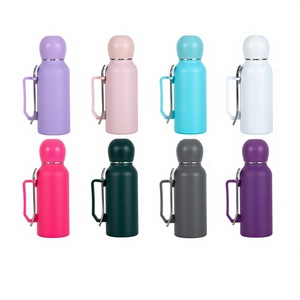 Botella de Agua Aislada de Acero Inoxidable de Gran Capacidad, Taza Aislada Portátil de Vacío de Doble Capa <span class=keywords><strong>Brasileña</strong></span>, Taza de Fútbol - Product Image 1