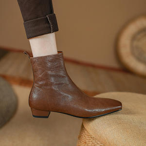Grosir kustom kualitas tinggi kulit asli mode desain elegan tumit rendah sepatu bot untuk wanita - Product Image 5