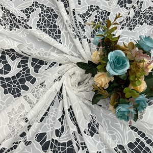 Tela de tul de encaje bordado con flores francesas, Material de gasa de poliéster blanco para cojín - Product Image 4