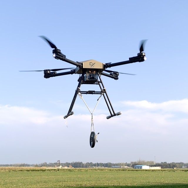Best Seller SKY Delivery Drone with Pump Large Cargo Capacity High Safety Level Carbon Fiber & Aluminum Alloy Construction