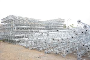 Torres de Telecomunicaciones de Acero, Torre de Antena de Comunicación para Instalación de Redes Celulares 4G 5G, Personalizable - Product Image 3