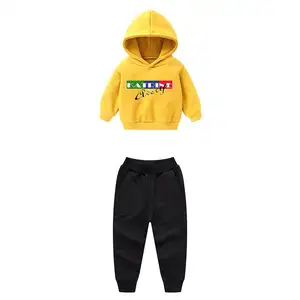 Benutzer definierte Baumwolle Fleece Sport Unisex zweiteilige Kinder Winter Trainings anzüge Set Kinder Pullover Hoodies tragen Trainings anzüge Set für Kinder