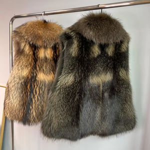 Privé personnalisé mélange couleurs entier naturel fourrure de raton laveur gilet manteau femmes mode tenues réel fourrure fourrure Gilets veste - Product Image 4