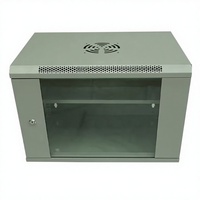 Armoires réseau métalliques standard et sur mesure, racks de serveurs et boîtiers pour équipements informatiques