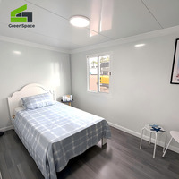 Maison conteneur modulaire pliable en acier galvanisé avec panneaux sandwich EPS, isolée et étanche, 20ft 40ft