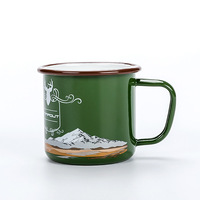 Tasse de camping en métal à bord roulé réutilisable avec logo personnalisé en gros 350 ml avec poignée en émail de 11/12/16oz tasse à utiliser pour feu de camp