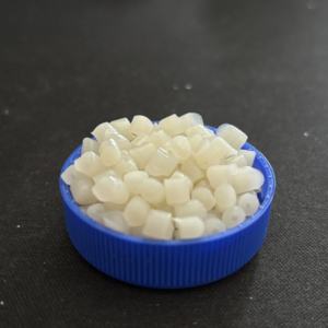 Film de granulés HDPE vierge/recyclé de qualité supérieure et de qualité alimentaire idéal pour le moulage par injection - Product Image 1