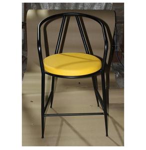 Chaise en métal doré avec coussin en tissu, design portable pour salon, extérieur, hôtel, appartement, événements - Product Image 2