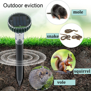 Ahuyentador ultrasónico <span class=keywords><strong>solar</strong></span> para topos y gophers con luz LED para jardín, luz blanca cálida, control de plagas para exteriores. - Product Image 3