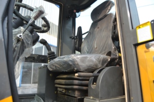 2 Ton Wiellader YFL20 Kleine Loader Met <span class=keywords><strong>Pilot</strong></span> Controle - Product Image 6