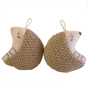 Éponge de douche pour enfants en forme de <span class=keywords><strong>hérisson</strong></span> avec LOGO personnalisé OEM Bain corporel pour enfants Vente en gros Éponges de bain écologiques pour la douche - Product Image 2