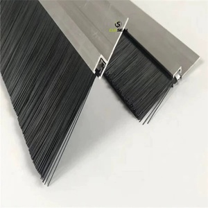 Brosse à bande <span class=keywords><strong>de</strong></span> nylon en aluminium sur mesure avec joint d'étanchéité d'usine - Product Image 1