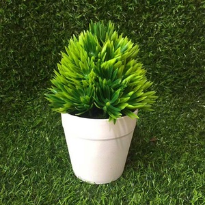 Plante succulente artificielle Qi Xing en pot 10x18 cm, ornement d'intérieur en plastique vert - Product Image 1