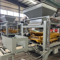 Machine hydraulique à briques en béton pour la production de blocs en Ouzbékistan