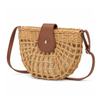Sac bandoulière demi-lune en paille tressée pour femme, style bohème, avec rabat en cuir PU