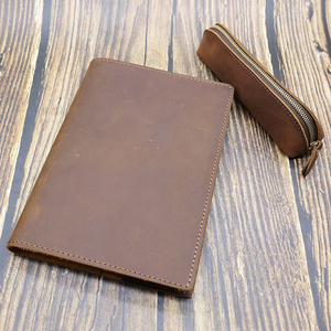 สมุดบันทึกหนังแท้ Crazy Horse เนื้อนุ่ม สำหรับเขียน วาดภาพ ร่างแบบ ปกสมุดไดอารี่หนัง พร้อมช่องใส่ของ - Product Image 4