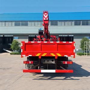 होओ 4x2 घुड़सवार क्रेन ट्रक 6 टन टेलीस्कोपिक बूम ट्रक बिक्री के लिए - Product Image 6