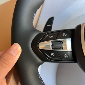 <span class=keywords><strong>Volante</strong></span> de coche de cuero para BMW F30 F10 F15 F36 F20 F22 F25 F32 M3 M4 M5 X5 E46 E60 E70 E90 E91 E92 <span class=keywords><strong>M</strong></span> <span class=keywords><strong>volante</strong></span> deportivo - Product Image 2