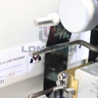 Machine d'étiquetage de boîte de pâte d'autocollant d'étiquette de pénicilline de sirop de flacon d'ampoule en aluminium d'aérosol adhésif pour bouteille ronde