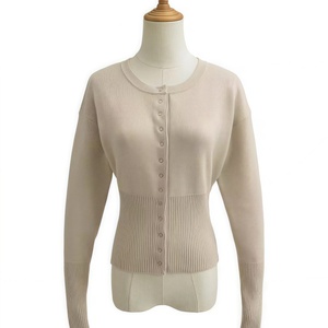 Nuovo Logo in lana 100% personalizzato stile classico abbigliamento femminile alla moda t-shirt con scollo sottile con bottoni <span class=keywords><strong>Cardigan</strong></span> da donna a coste - Product Image 6