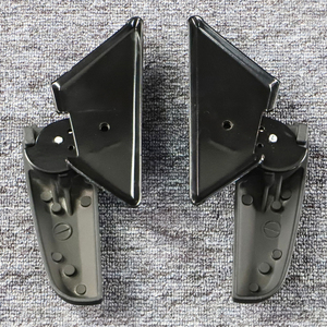 Borske Pédales de repose-pieds arrière de scooter en aluminium personnalisées en usine pour motos <span class=keywords><strong>Vespa</strong></span> LX S LXV - Product Image 4