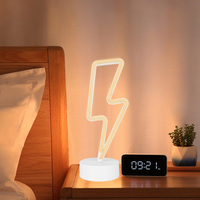 Lampes néons LED en forme d'éclair, fonctionnement à piles, lampe de Table de bureau pour chambre à coucher, mur de Bar avec Base de support