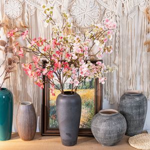 ดอกซากุระประดิษฐ์สวยงามเหมือนจริง สำหรับตกแต่งบ้าน งานแต่งงาน สีชมพูขาว จัดแจกันได้ - Product Image 2