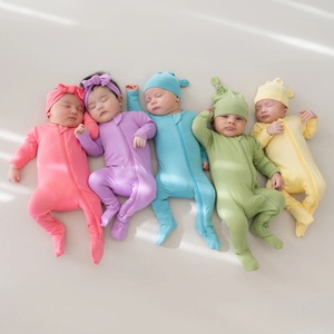 Pijama de Bambú con Cierre para Bebés, Certificado Oeko-Tex, Ropa de Bebé Personalizada, Pijama para Niños, Mameluco para Recién Nacidos, Mono de Bambú para Bebé - Product Image 1
