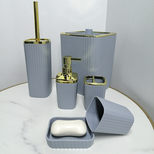 Accessoires de salle de bain, ensemble de 6 pièces en plastique, articles ménagers, poubelle, porte-savon, gobelet, brosse de toilette WC, ensemble de salle de bain de luxe pour la maison - Product Image 2