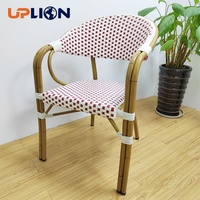 Uplion Chaises de patio de bistrot empilables de qualité moderne et durable Chaise de café en rotin pour le jardin et l'extérieur