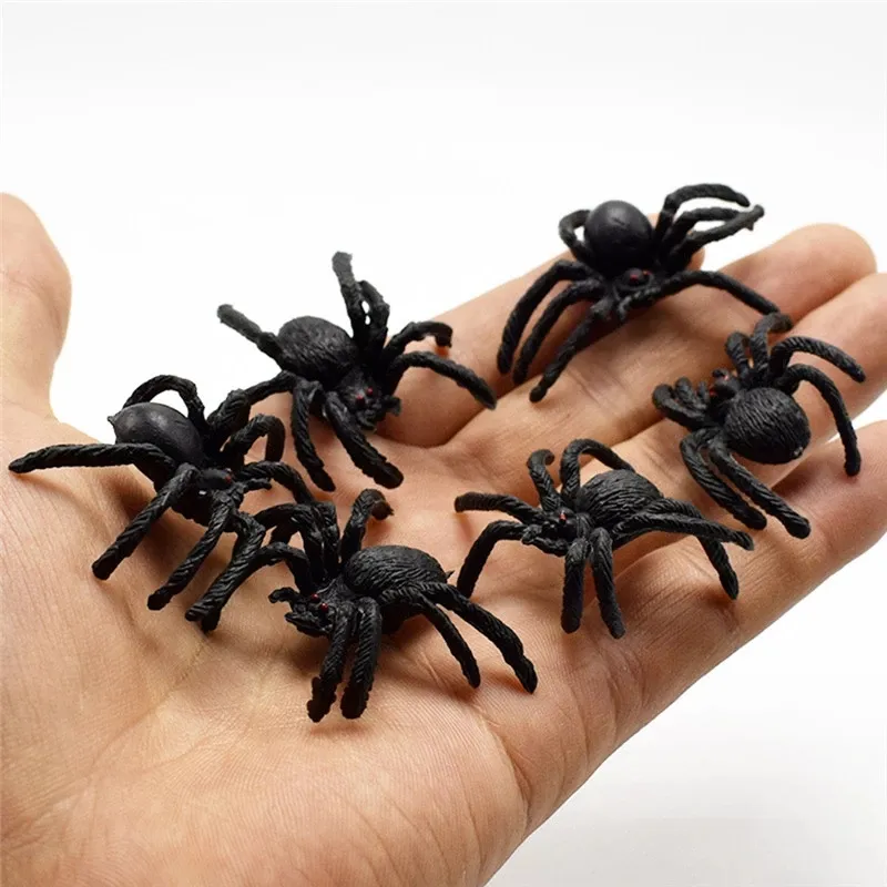 Amazon Hot Trick or Treat Halloween Novelties Supplies Simulation Animal Spider and Flies Props Decor