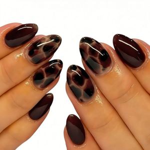 Doigt d'entraînement en silicone pour la pratique du nail art et la présentation de modèles - Product Image 1