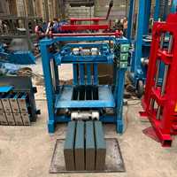 Machine à fabriquer des briques en béton haute efficacité 4-35A, moteur 35s, cycle de moulage, équipement multi-raw pour blocs creux (220V/380V)