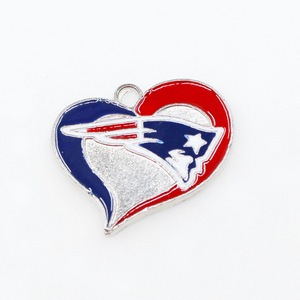 Dijes de Joyería en Forma de Corazón con Logo de Equipo de Fútbol Americano <span class=keywords><strong>NFL</strong></span> para Llaveros al por Mayor - Product Image 5