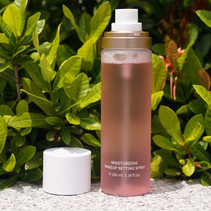 Fabricant OEM de marque privée <span class=keywords><strong>fixateur</strong></span> de <span class=keywords><strong>maquillage</strong></span> en <span class=keywords><strong>spray</strong></span> imperméable pour fond de teint en <span class=keywords><strong>spray</strong></span> protecteur - Product Image 5